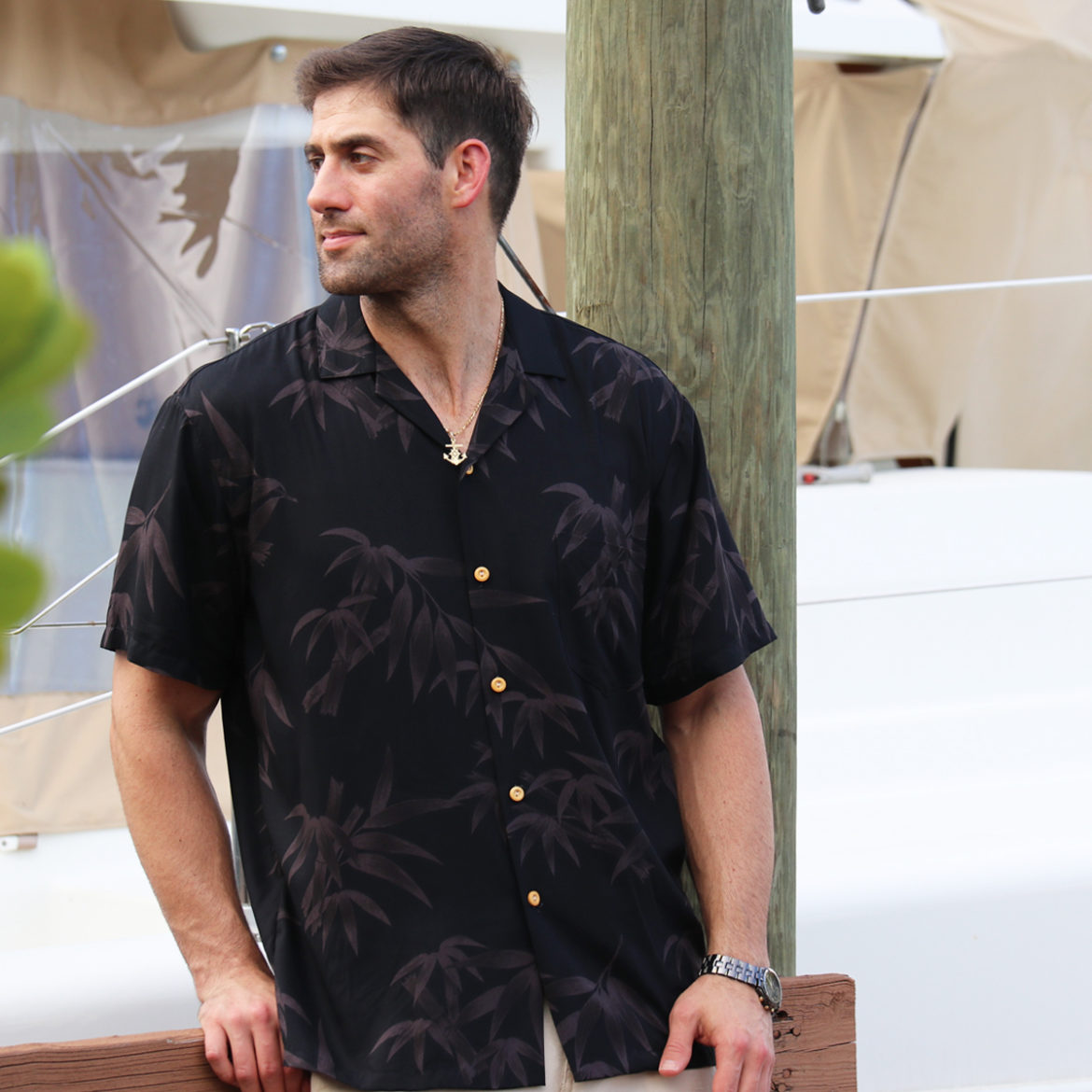Paradise-Found-Hawaiian-Shirt-Bamboo-Black-Model