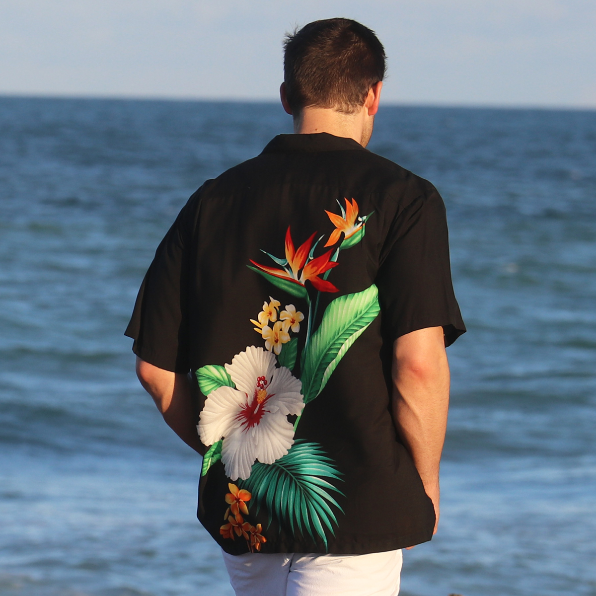 Hawaiian Shirt – Tropic Cascade – Black-model back