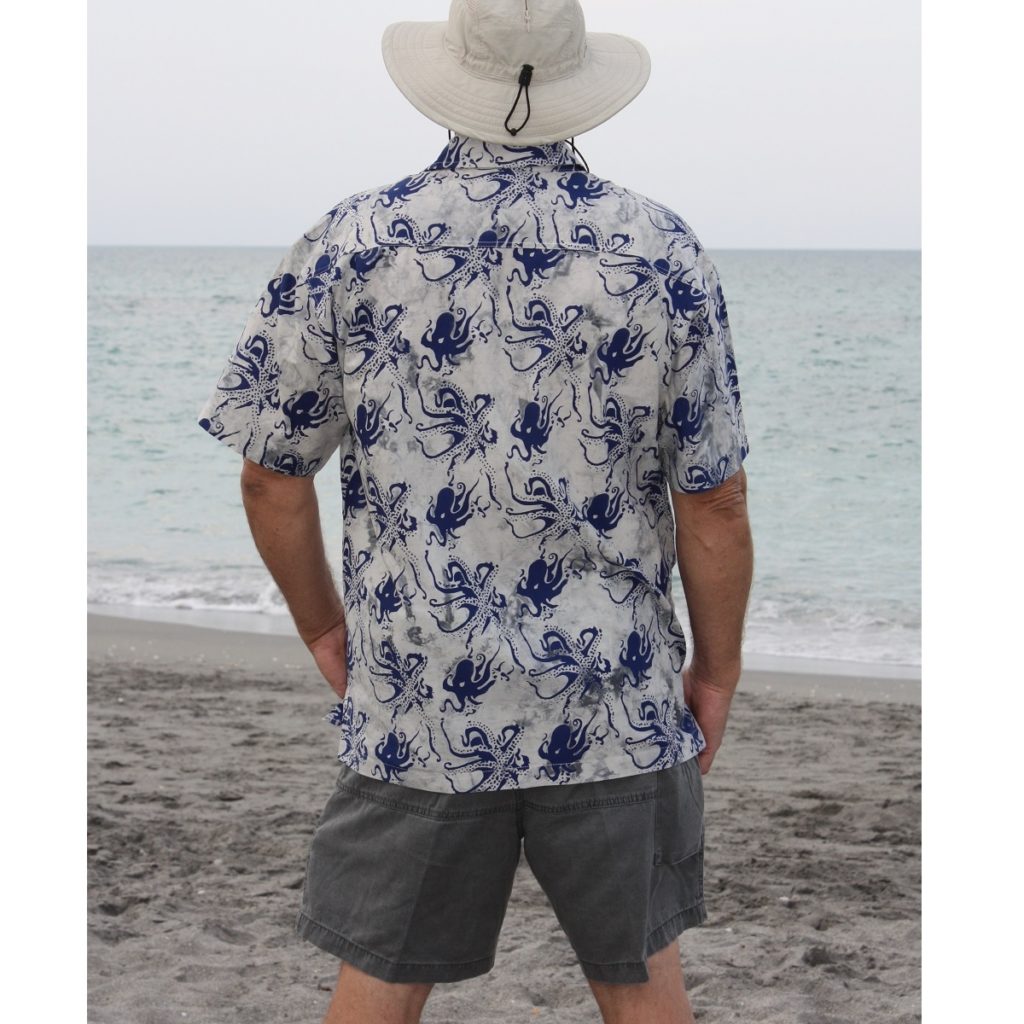Rum Reggae Hawaiian Shirt - 20,000 Leagues - Octopus - Misty Grey (Size: M) - Tropaholic