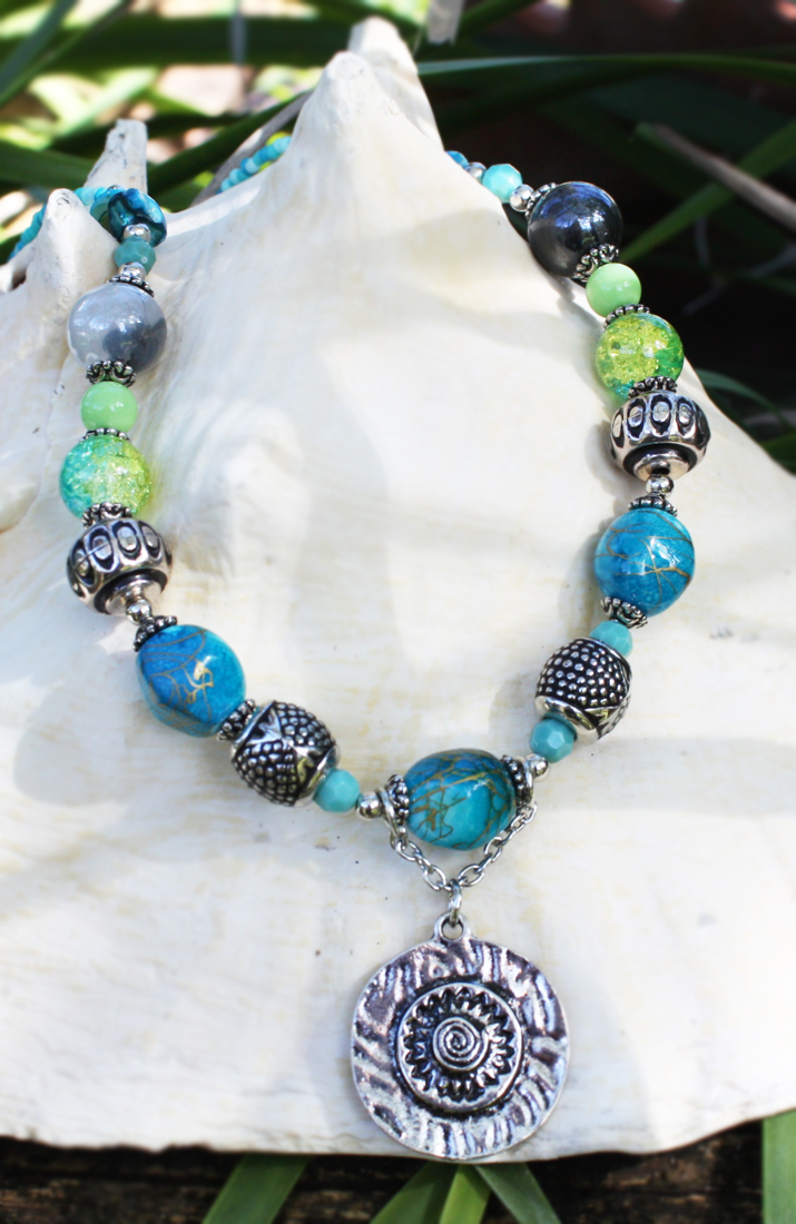 Necklace – Aqua Treasure