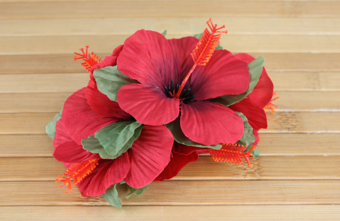 Hair Clip – Small Hibiscus Cluster – Red