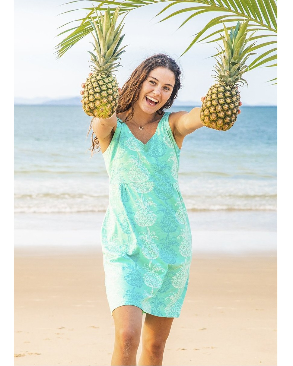 West Indies Wear – Tank Dress – Tango – aqua – model with 2 pineapples