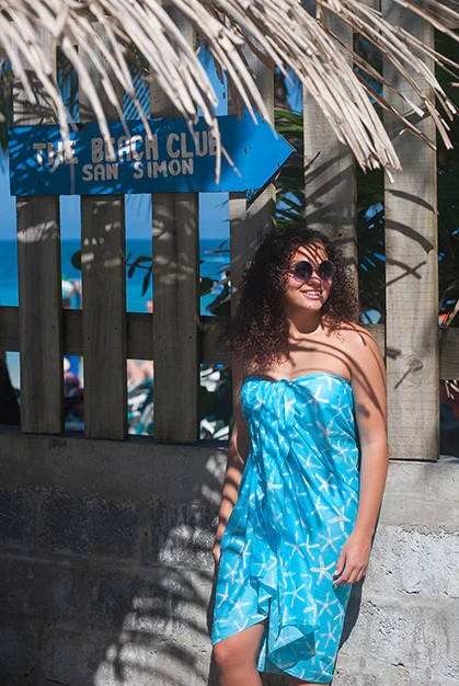 Wishes-cotton-sarong-aqua-model-at-resort-tiki-hut